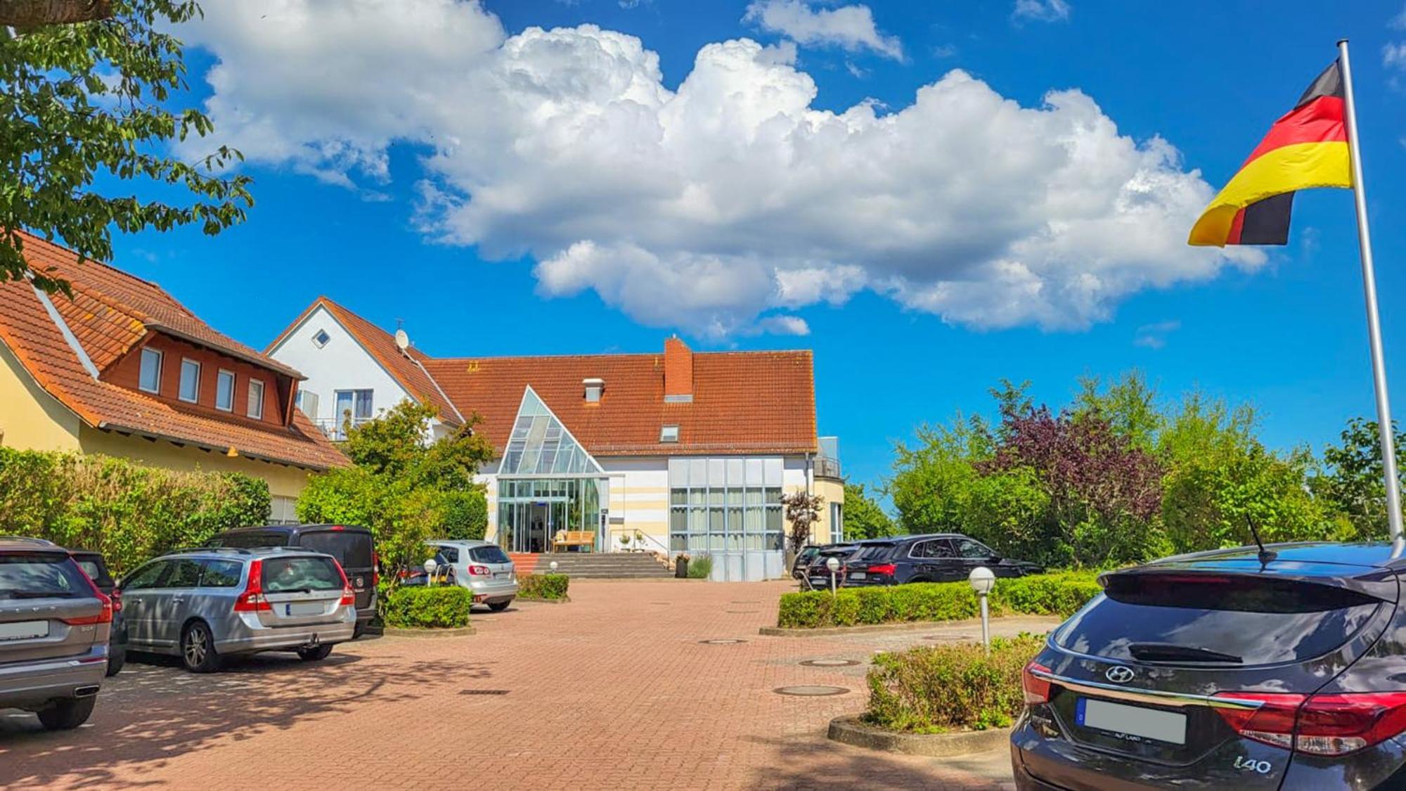 Inselhotel Kleiner Bodden Buschvitz Exterior foto